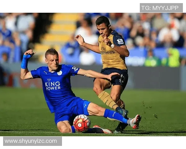 新西兰传奇足球球星的荣耀历程与绿茵岁月精彩回顾